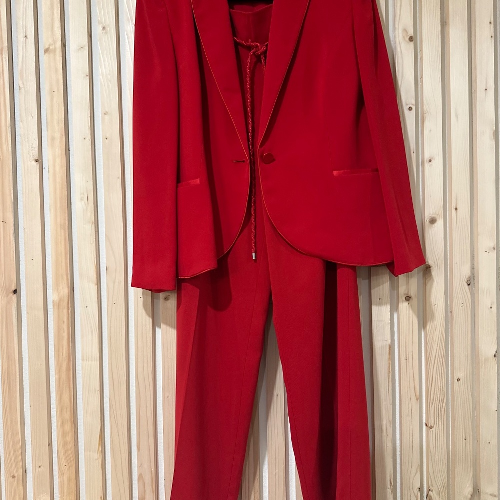Grace Dane Lewis Red Suit Size 16 - Picture 2 of 9